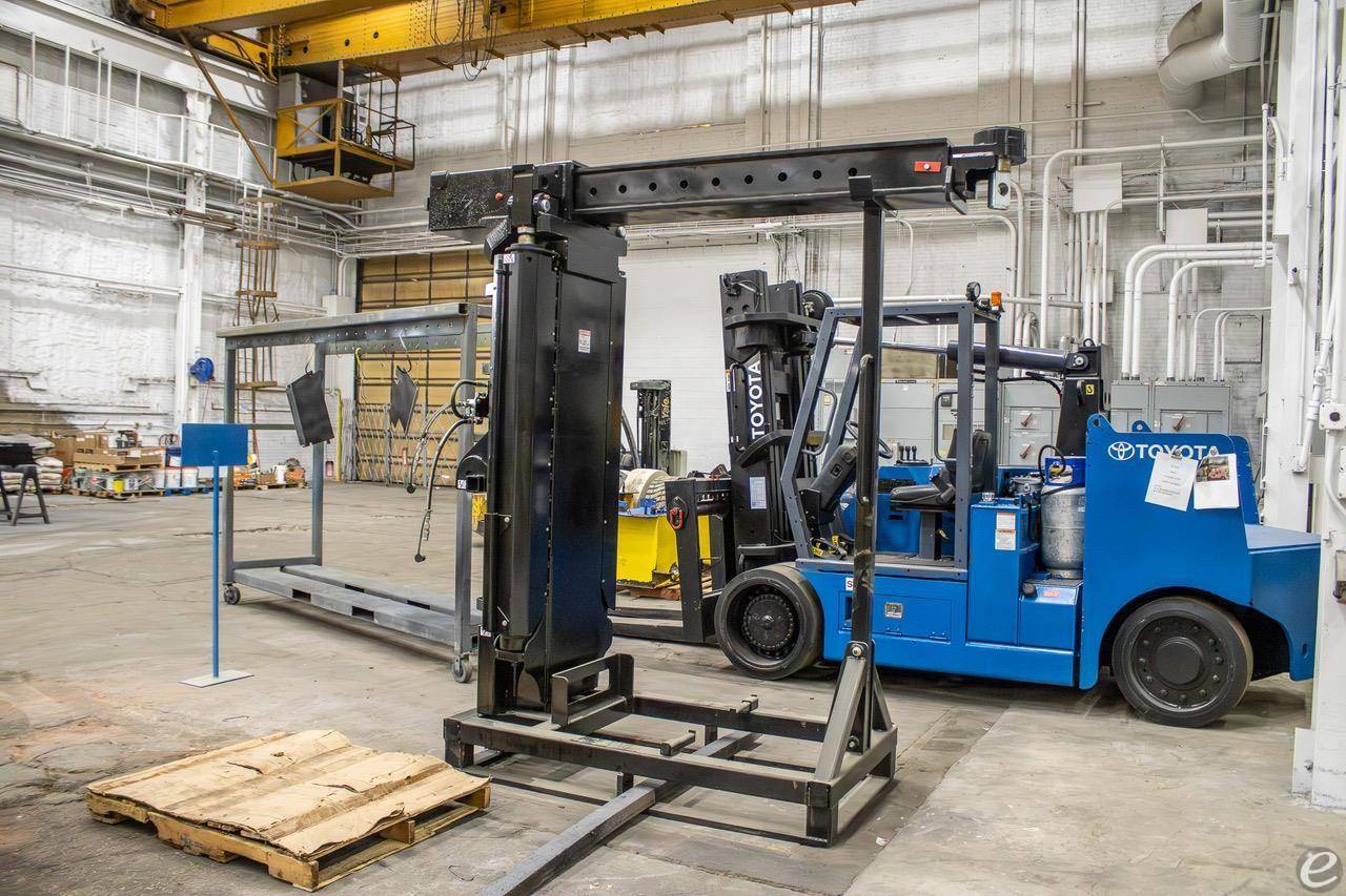 2008 Royal RIG-N-LIFT 30/45B