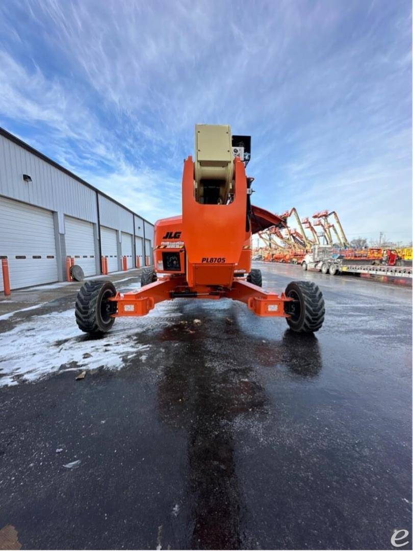 2023 JLG 1500AJP