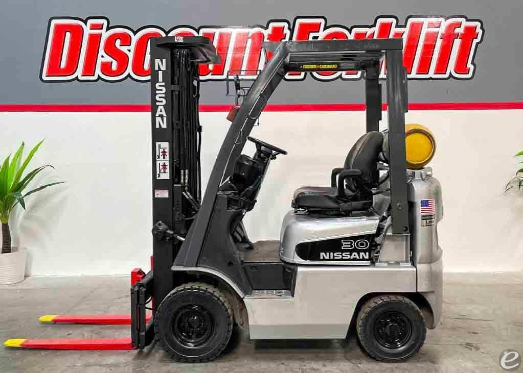 2006 Nissan                                             MAPL01A15LV LP Gas Forklift - 123Forklift