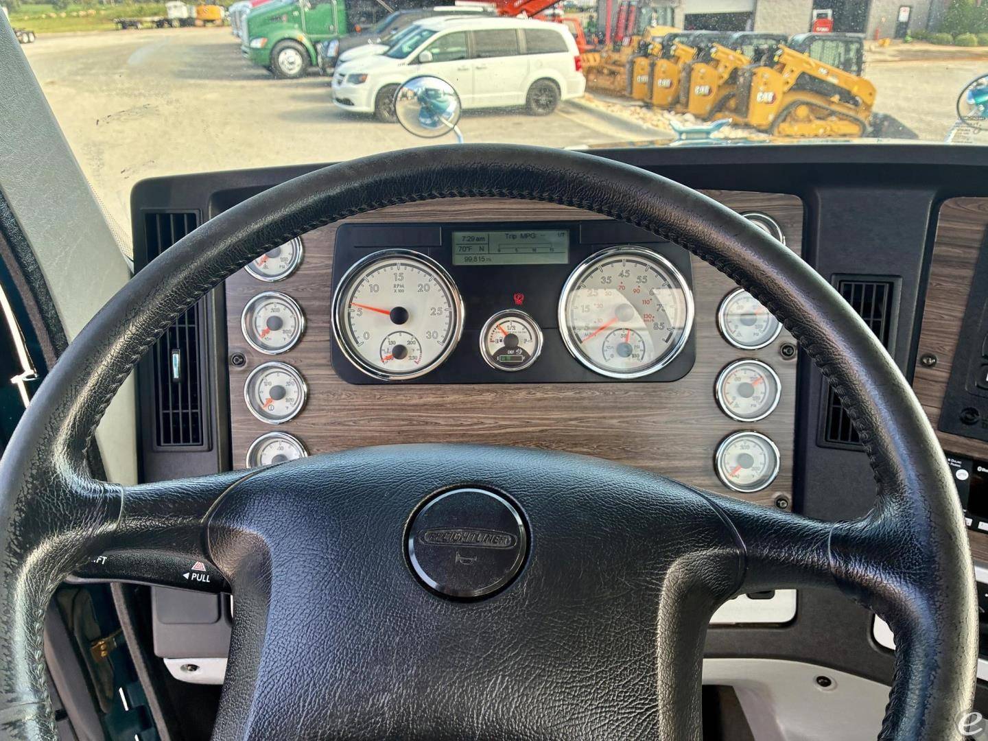 2023 Freightliner 122SD