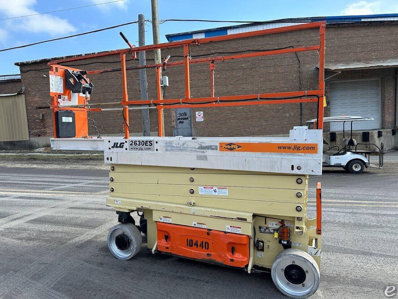2012 JLG 2630ES Electric Scissor Lift - 123Forklift