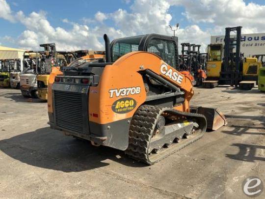 2021 Case TV370