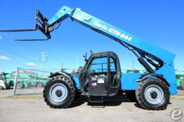 2015 Genie GTH844 Diesel Telehandle...