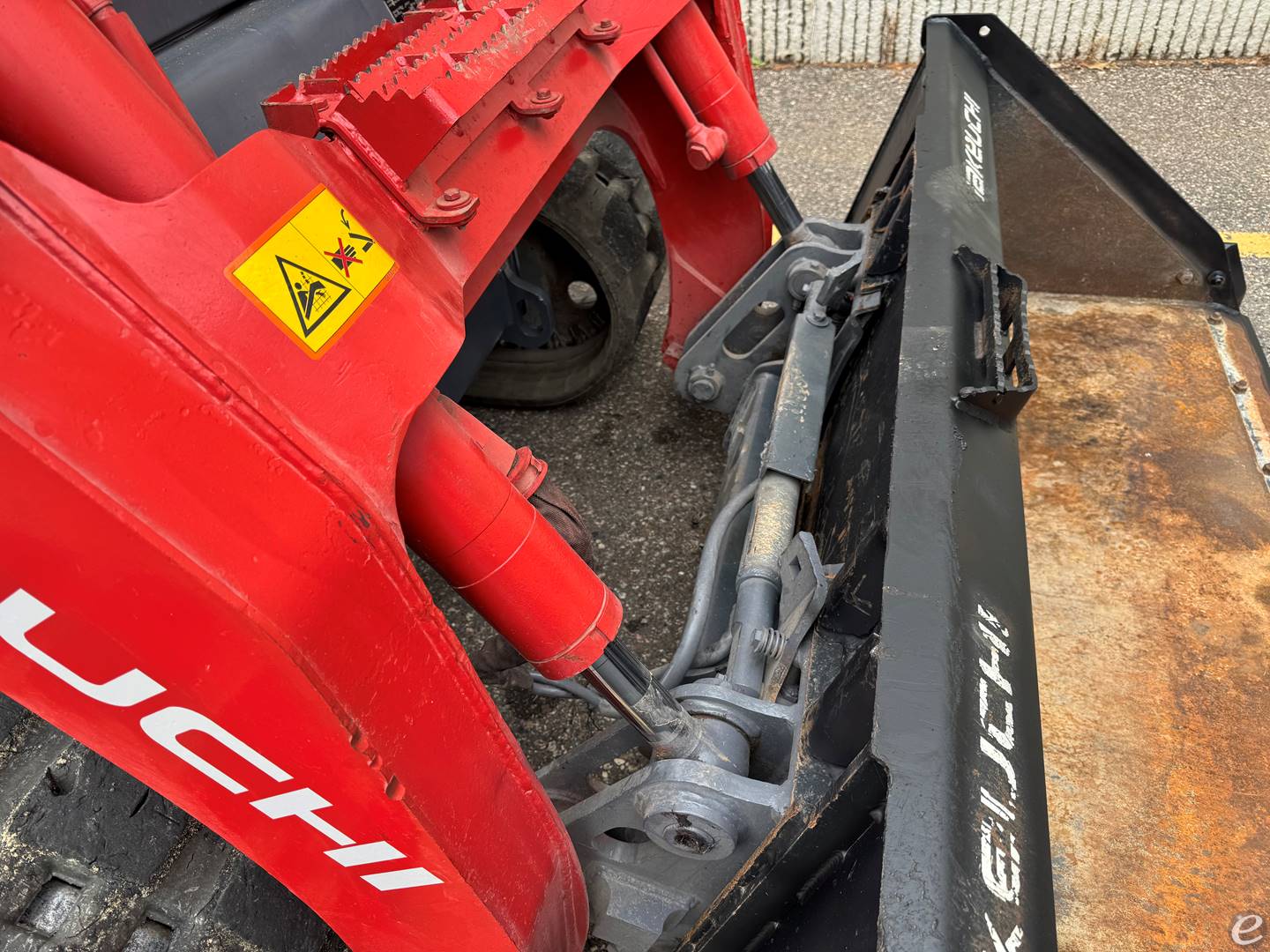 2019 Takeuchi TL12V2