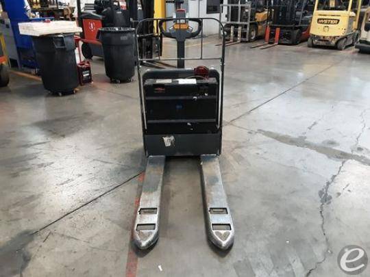 2018 Unicarriers WLXT2W7S22V Electric Forklift - 123Forklift