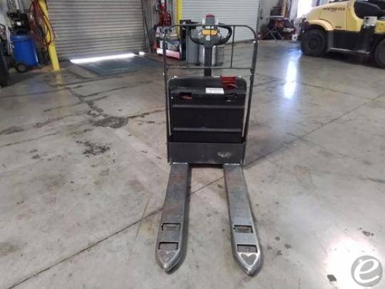 2018 Unicarriers WLXT2W7S22V Electric Forklift - 123Forklift