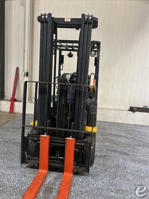 Komatsu FG25ST-16