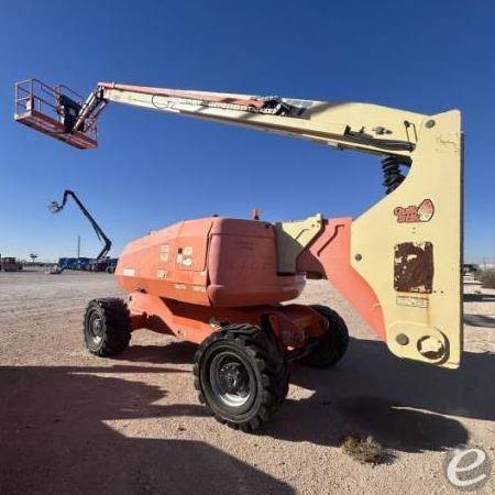 2014 JLG 800AJ
