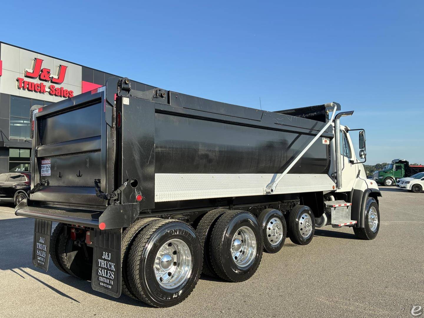 2023 Freightliner 108SD