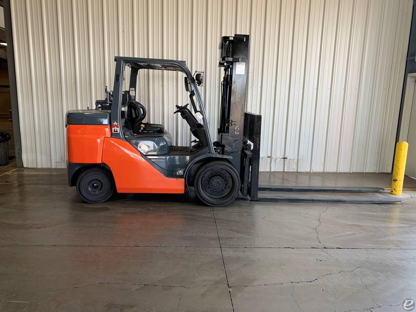 2016 Toyota 8FGC70U LP Gas Forklift...