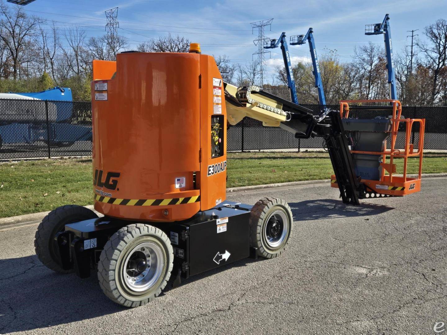 2016 JLG E300AJP Electric Boom Lift - 123Forklift