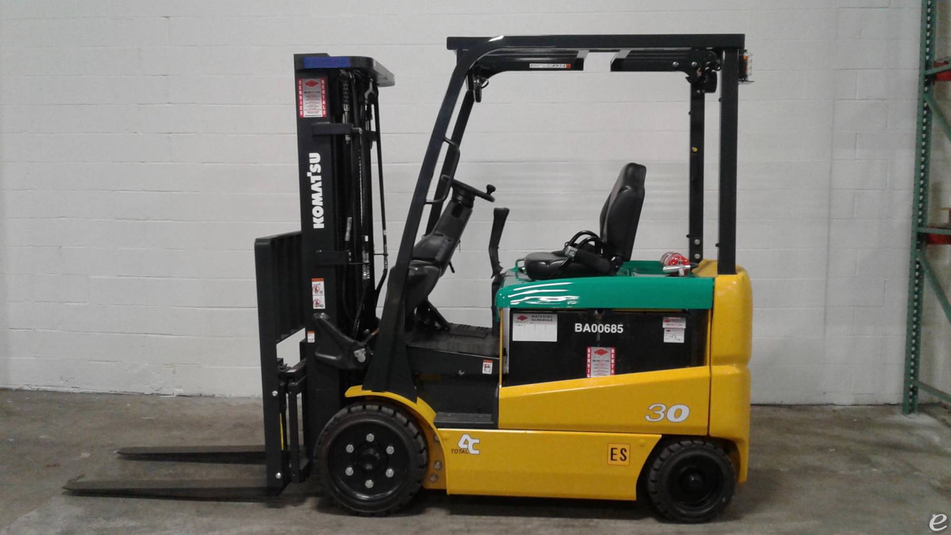 2016 Komatsu FB30SHU-6 Electric Forklift - 123Forklift