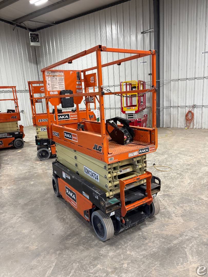 2020 JLG 1932R