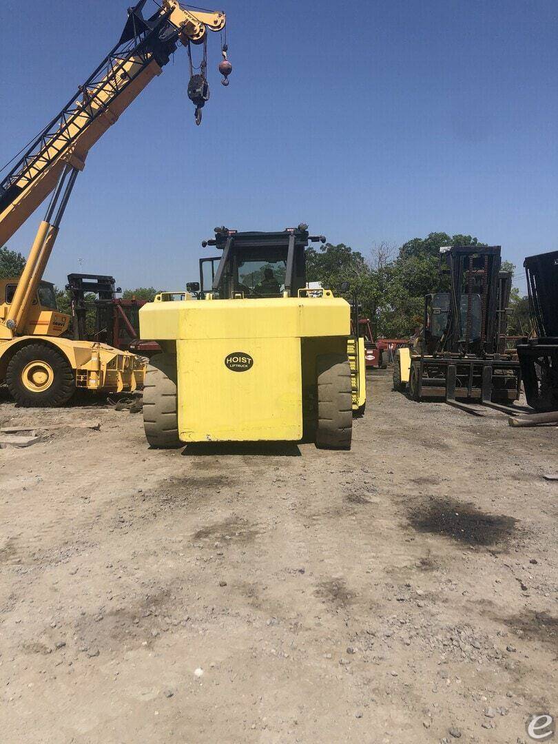 2010 Hoist Liftruck P800