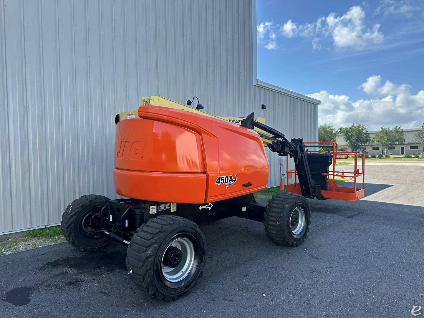 2016 JLG 450AJ