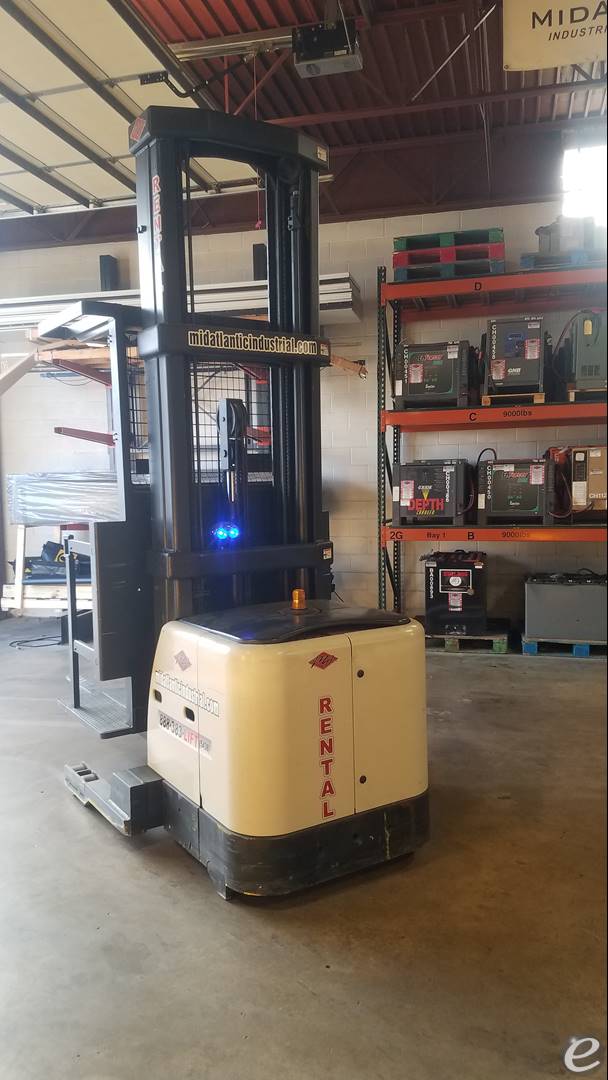 2012 Crown SP3520-30