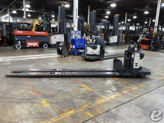 2015 Crown PE4500-80 Electric Forklift - 123Forklift