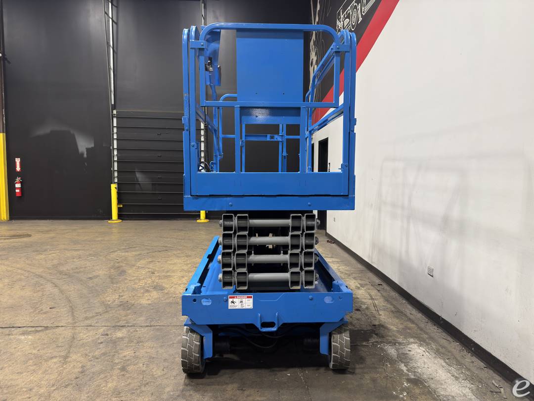 2015 Genie GS3246