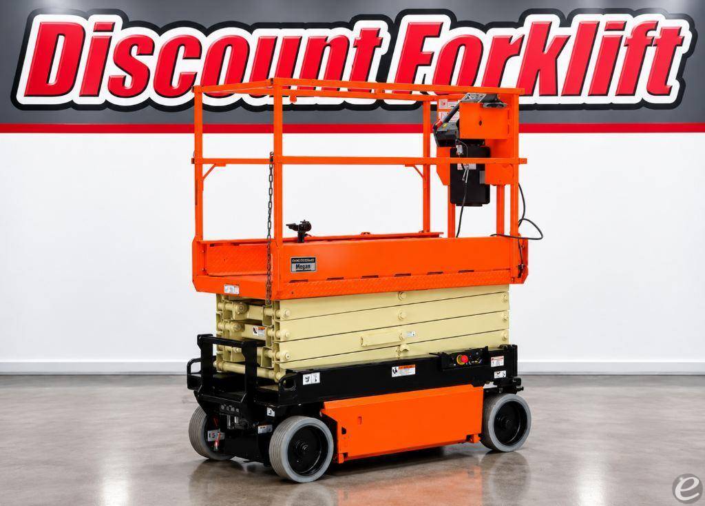 2018 JLG 1932R