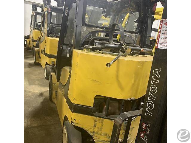 2017 Yale GC080VXBCS LP Gas Forklift - 123Forklift