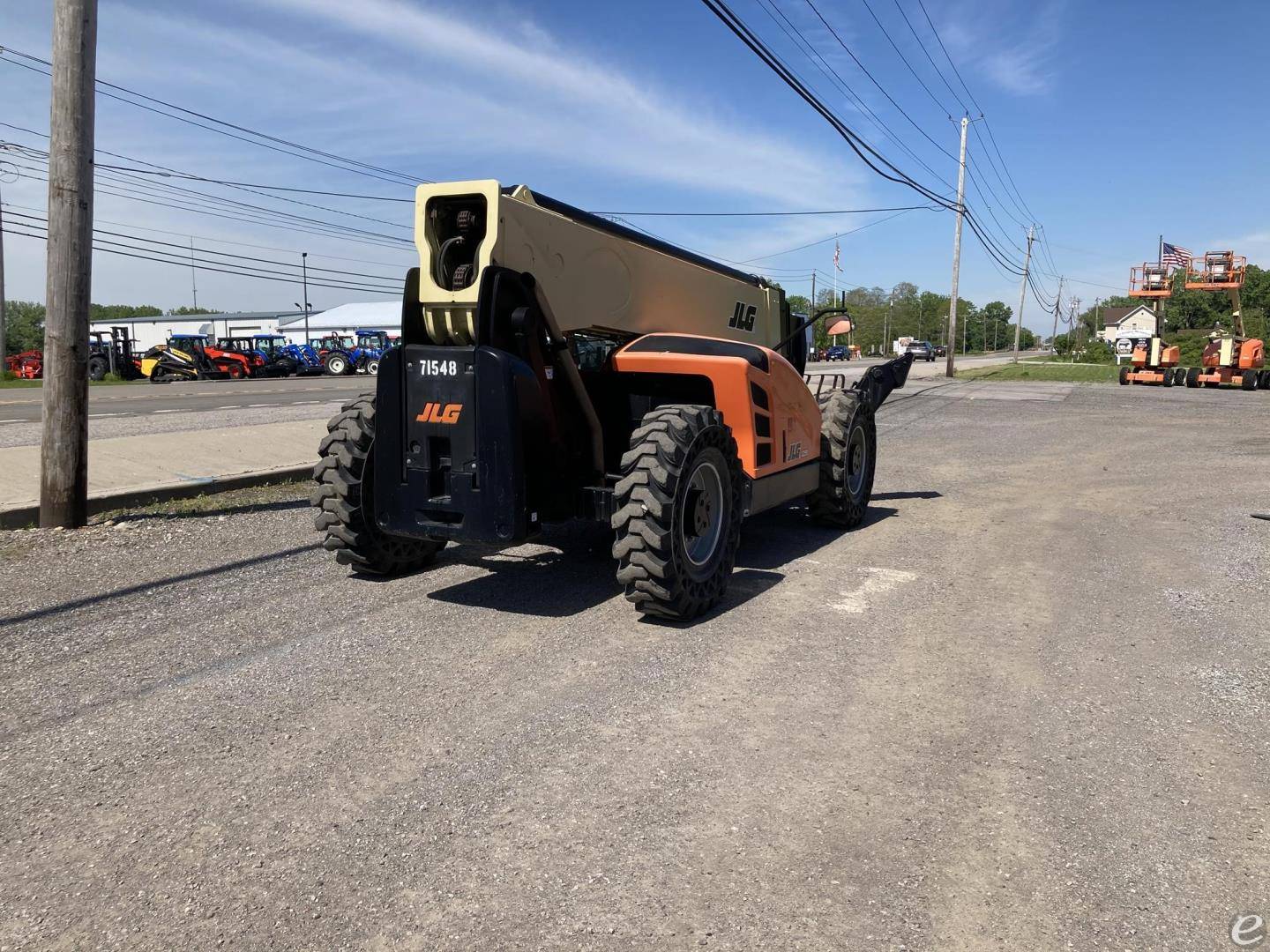 2015 JLG 1255