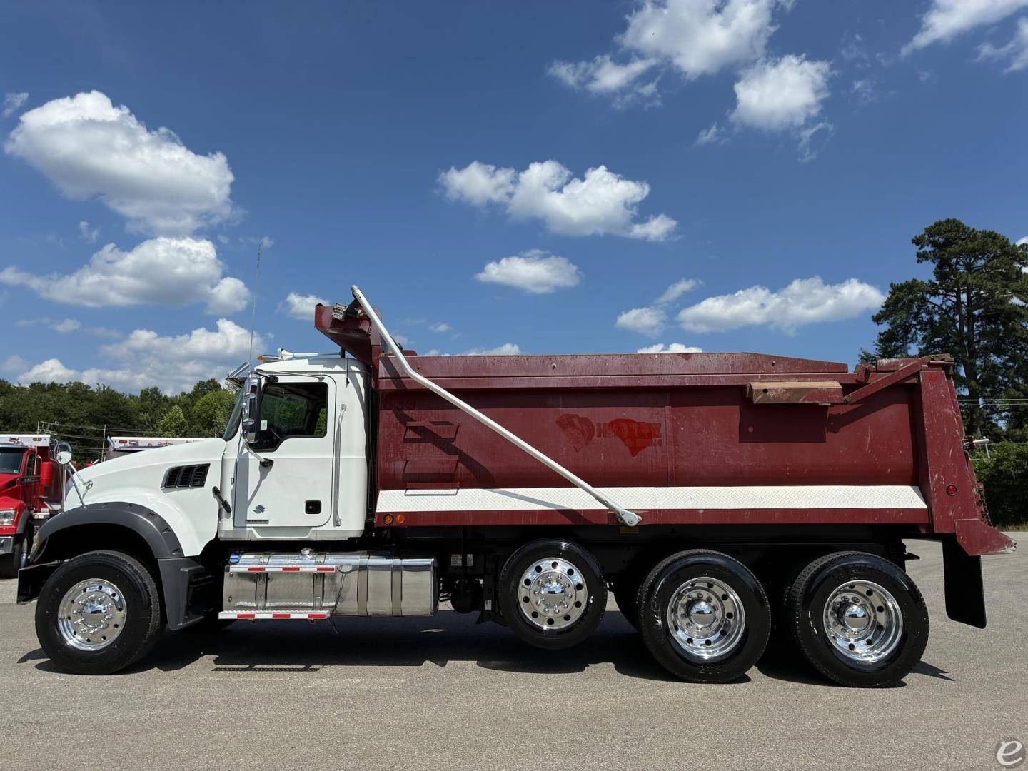2020 Mack GRANITE 64FR
