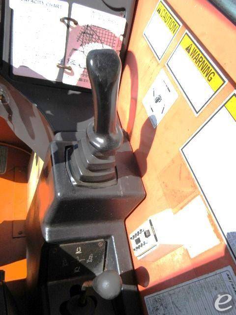 2007 JLG G6-42A
