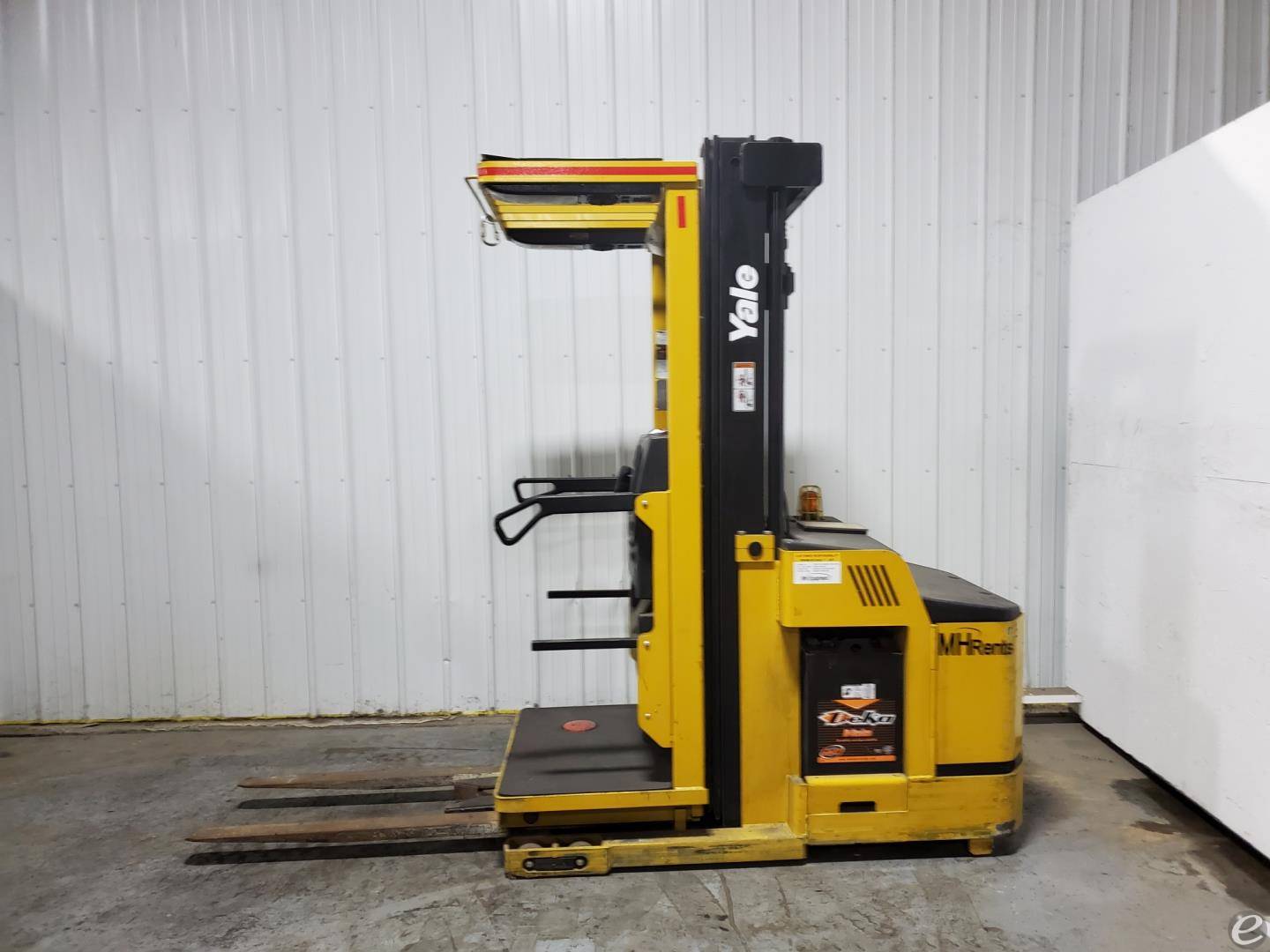 2015 Yale OS030EF Electric Order Pi...