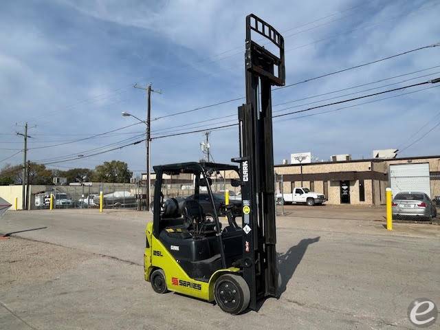 2021 Clark S25CL