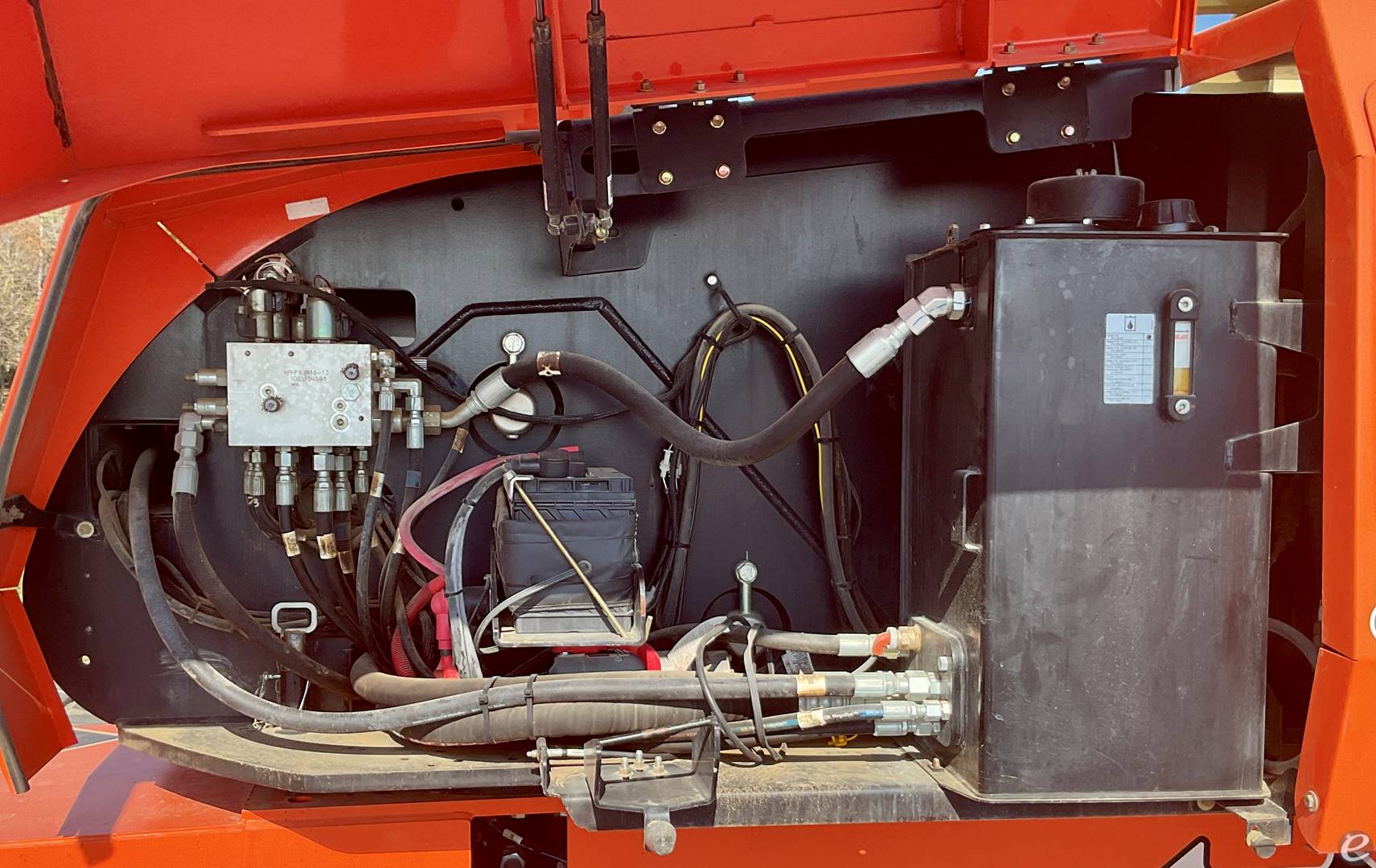2019 JLG 860SJ