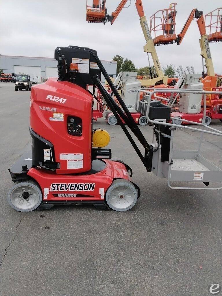 2022 Manitou 26VJR