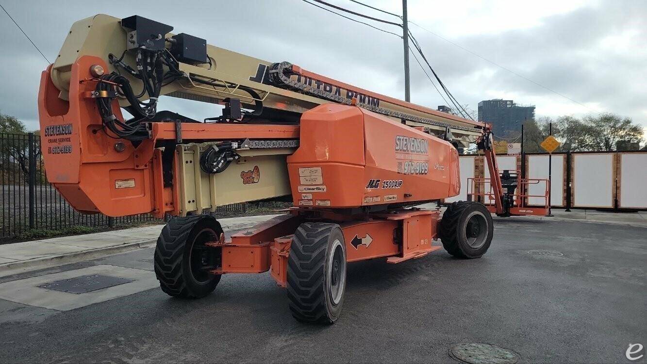 2017 JLG 1500AJP