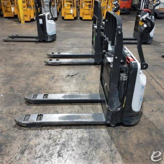 2018 Unicarriers WLXT2W7S22V Electric Forklift - 123Forklift