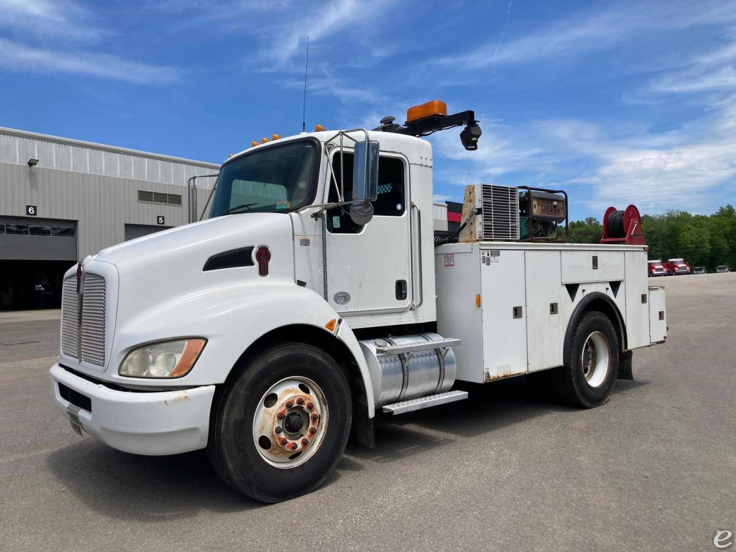 2010 Kenworth T370
