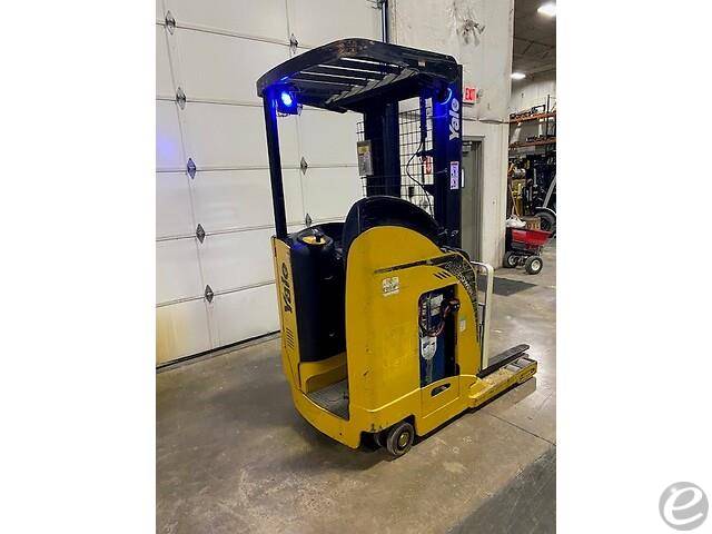 2011 Yale NR040DA Electric Reach Truck - 123Forklift