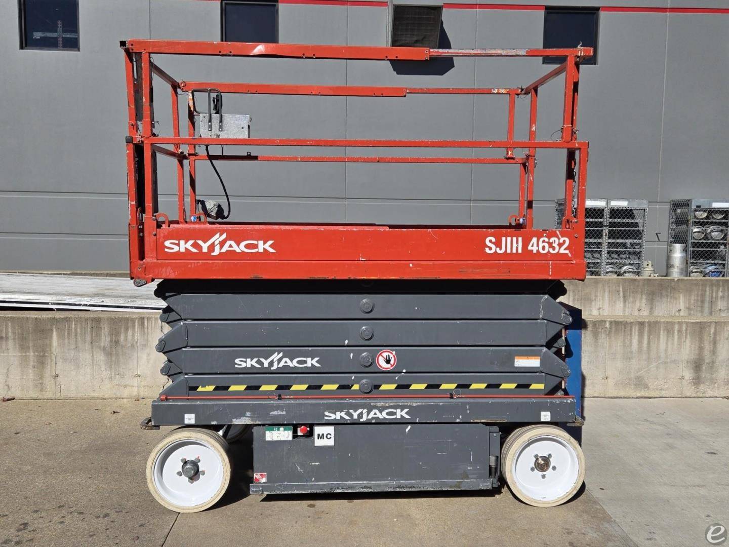 2015 Skyjack SJIII4632 Electric Sci...