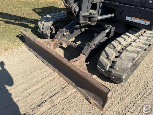 2017 Bobcat E85