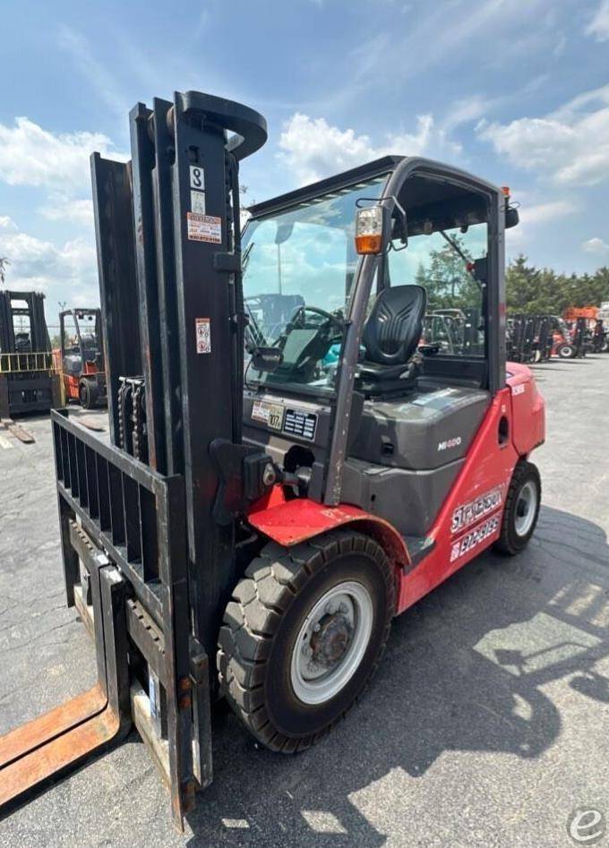 2022 Manitou MI40D