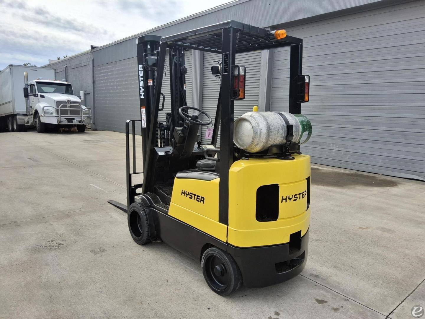 2002 Hyster S30XM