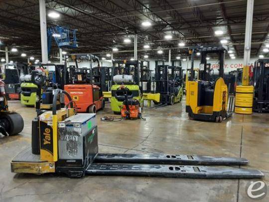 2016 Yale MPE080 Electric Forklift