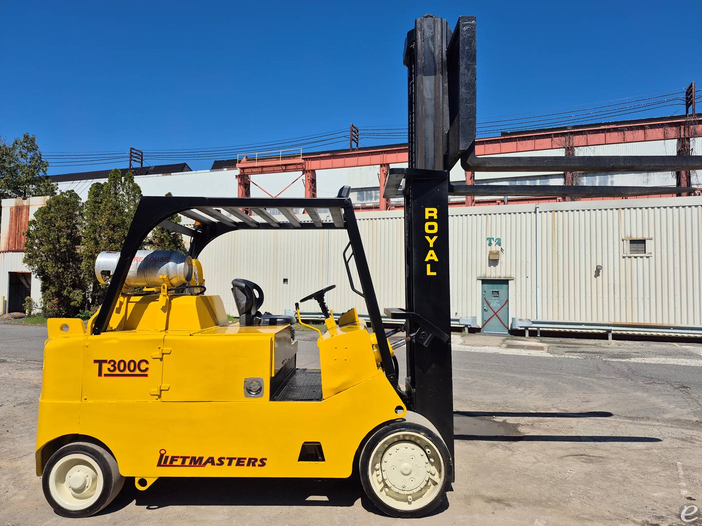 Royal T300C