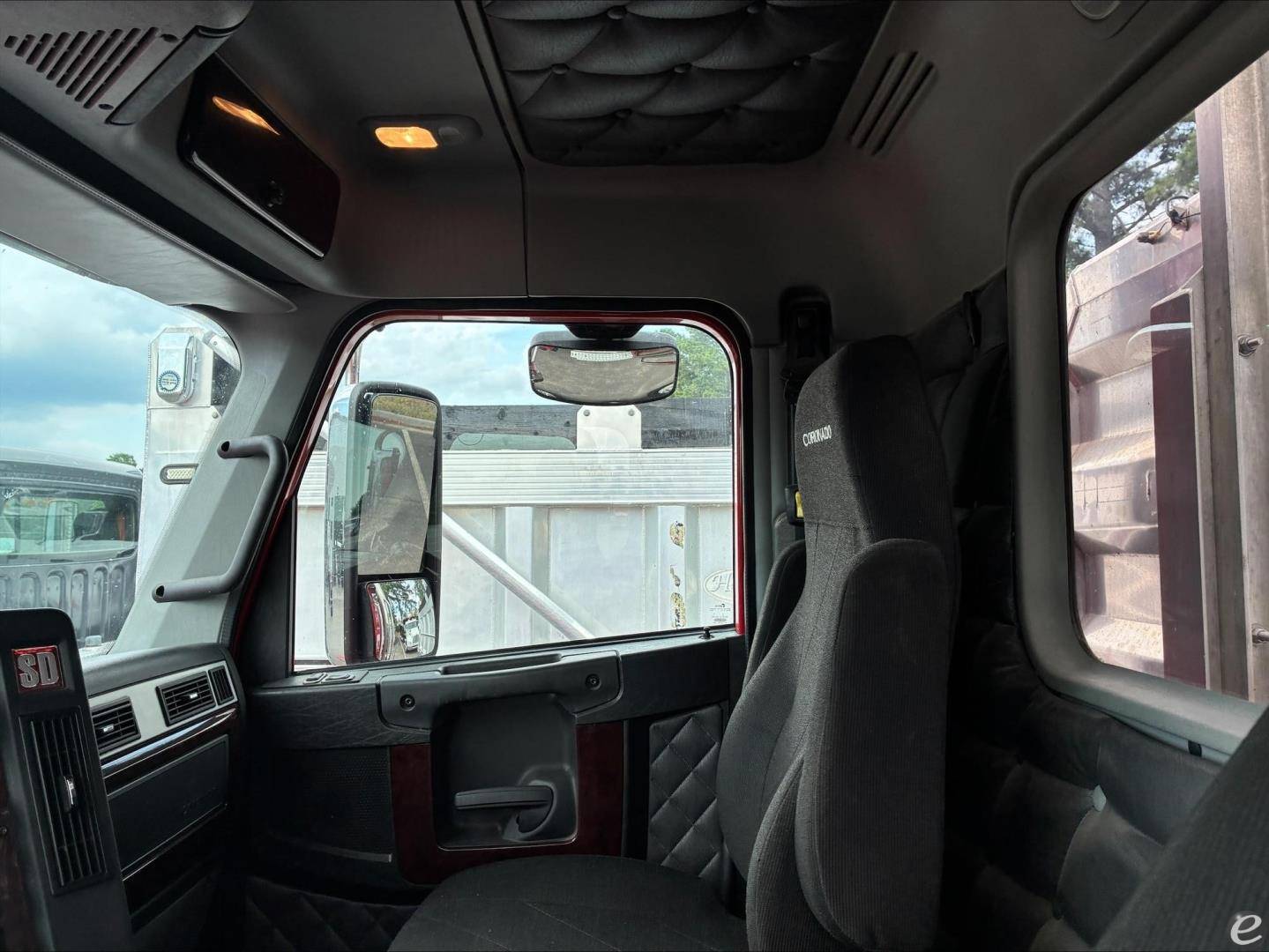 2014 Freightliner CORONADO 122 SD