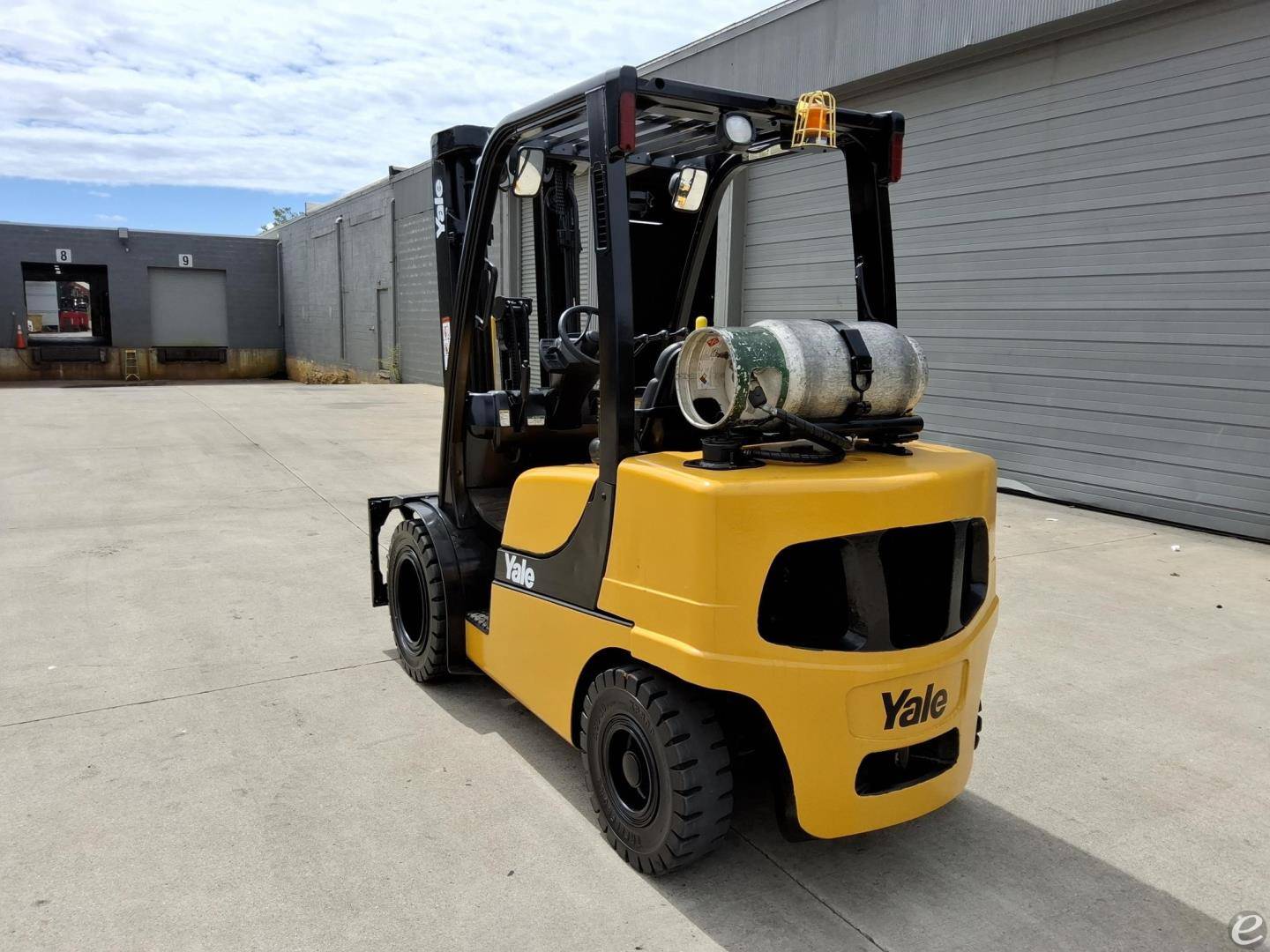 2015 Yale GLP060VX