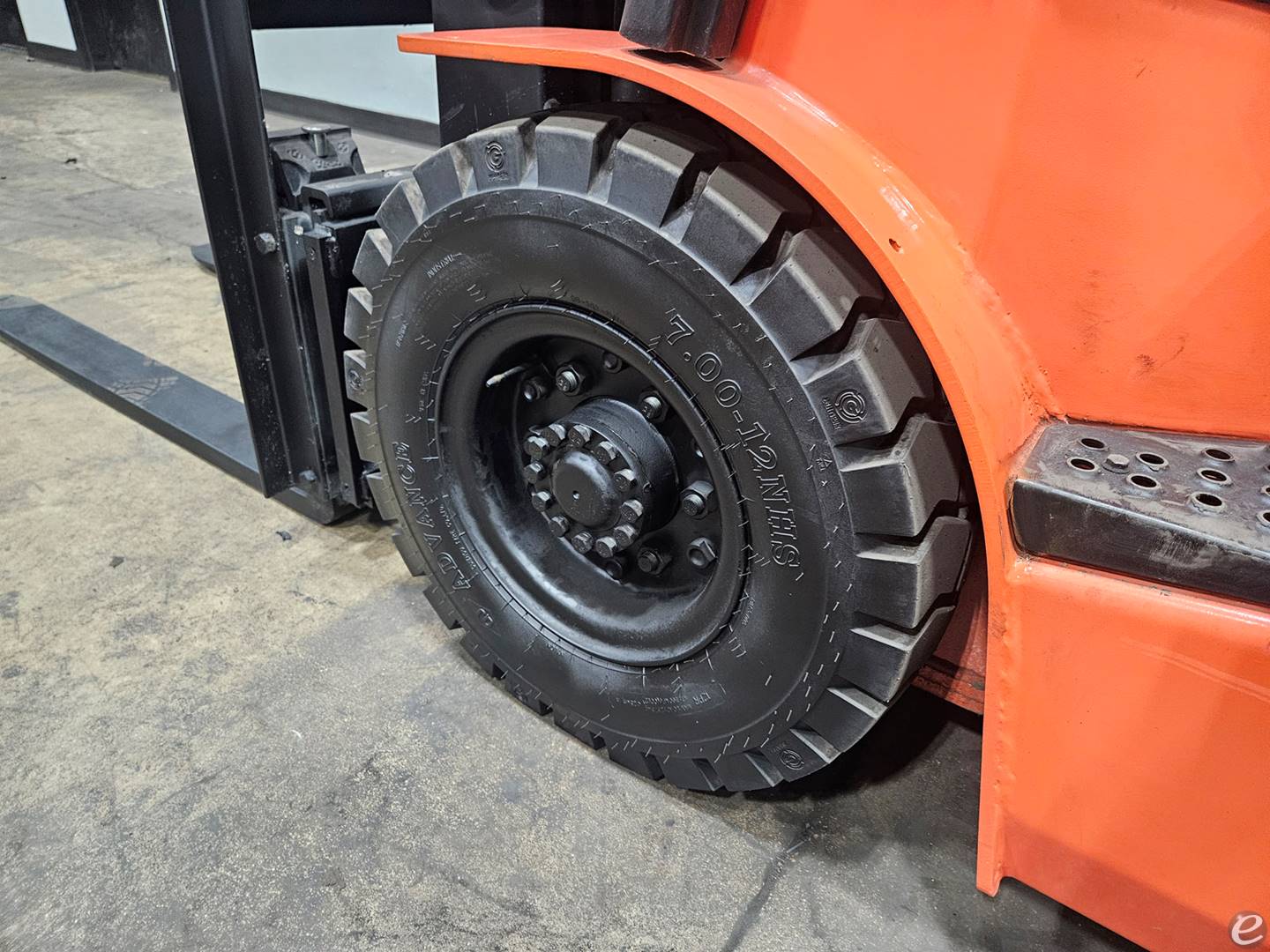 2023 Viper Lift Trucks FB25