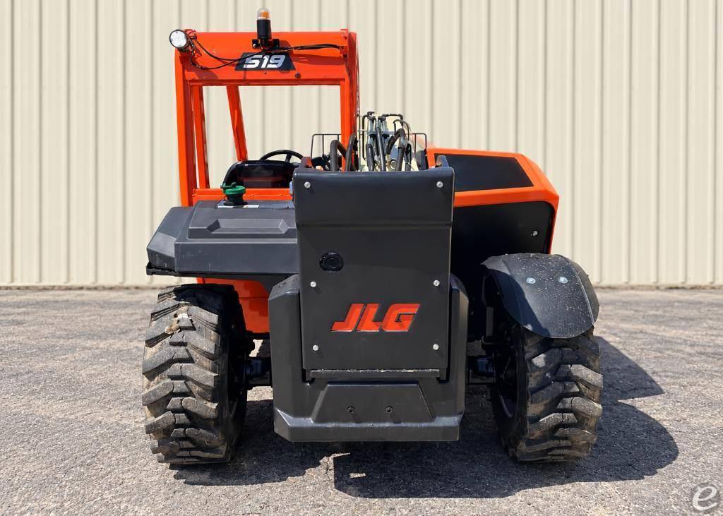 2026 JLG 519
