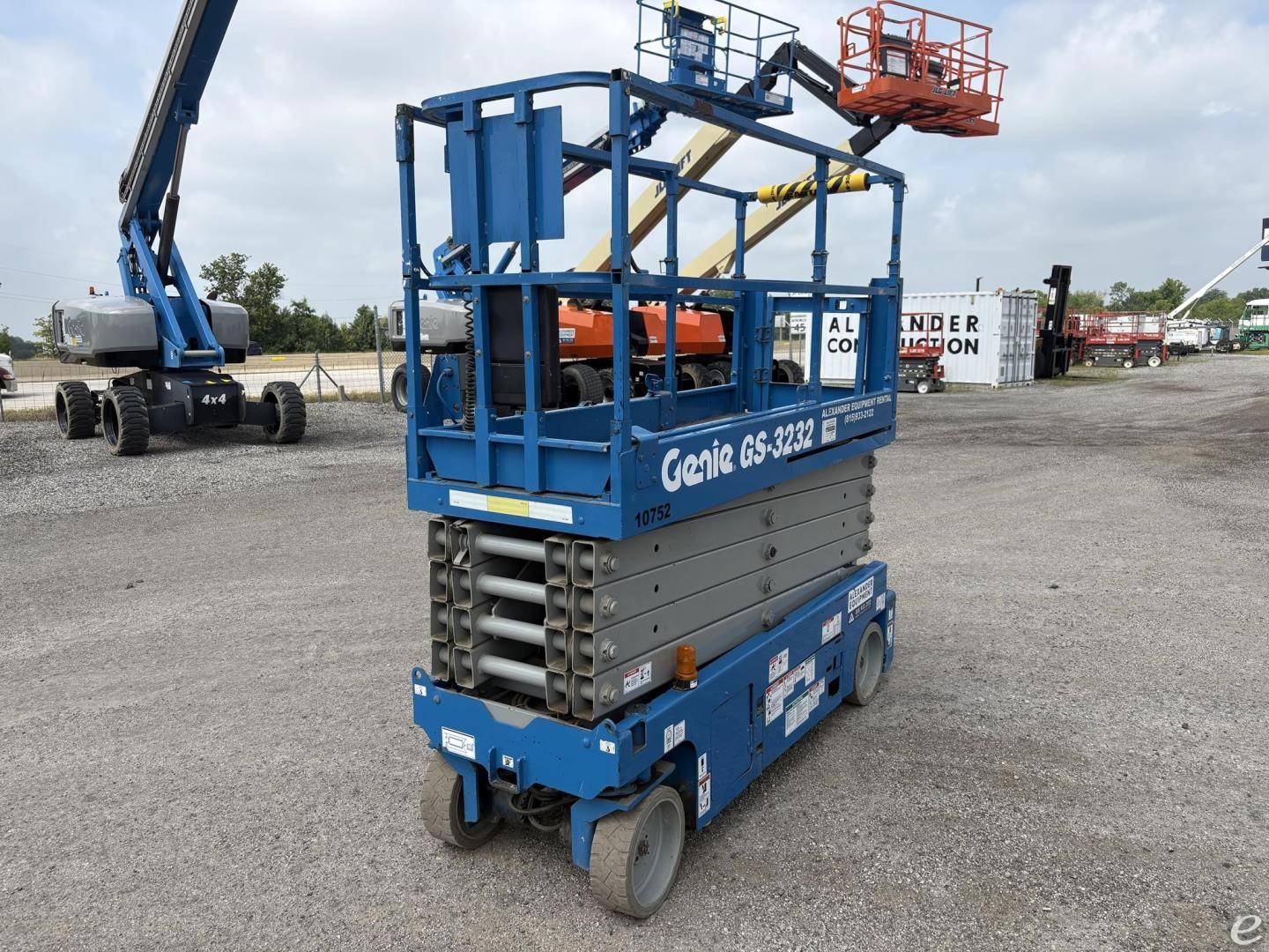 2013 Genie GS3232