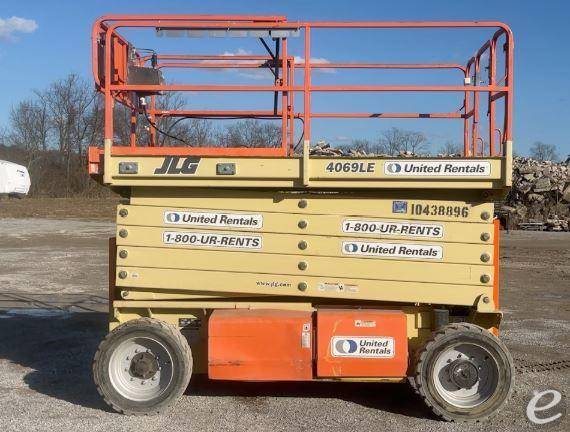 2015 JLG 4069LE Electric Scissor Lift - 123Forklift