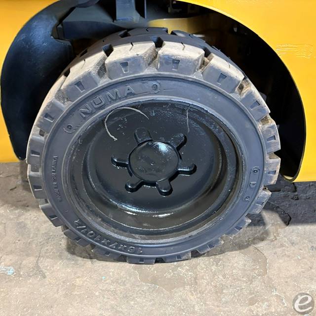 2020 Yale GLP060VX
