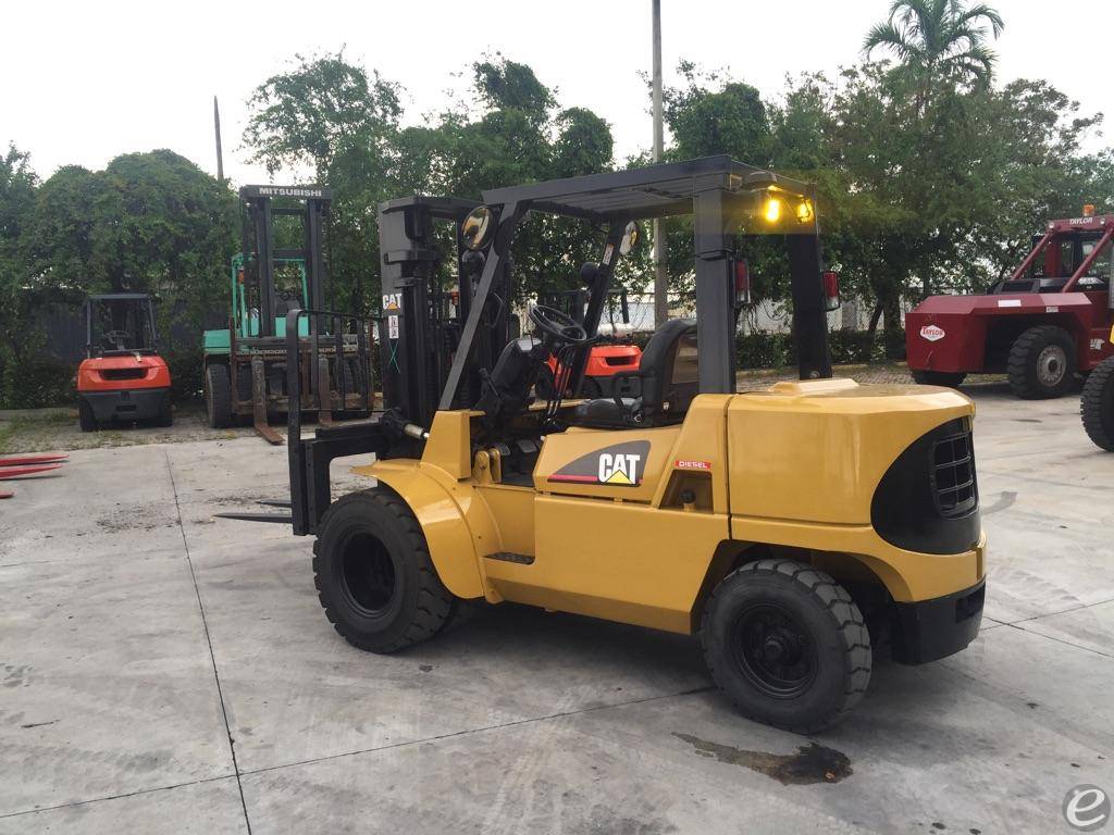 2011 Cat DP40KL