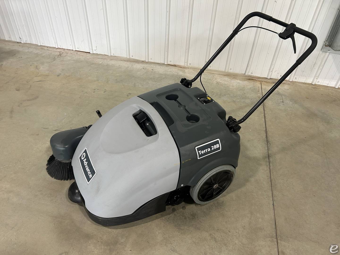 2022 Nilfisk Advance TERRA 28B